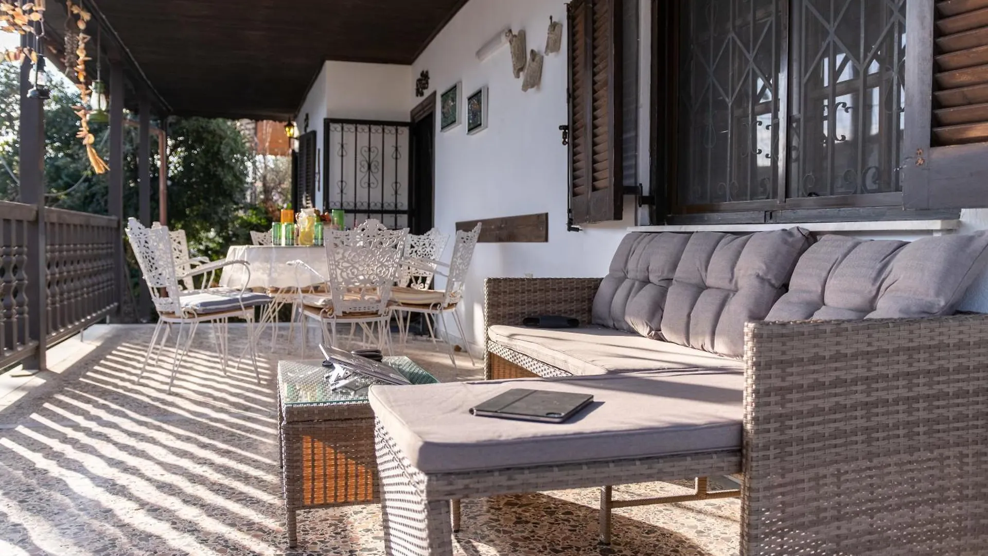 Nea Kallikrateia Villa Philippopolis - Elegant & Spacious Retreat